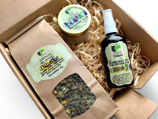 Darilni paket zeliščni čaj dihalko, materina dušica, tinktura harmonija grla