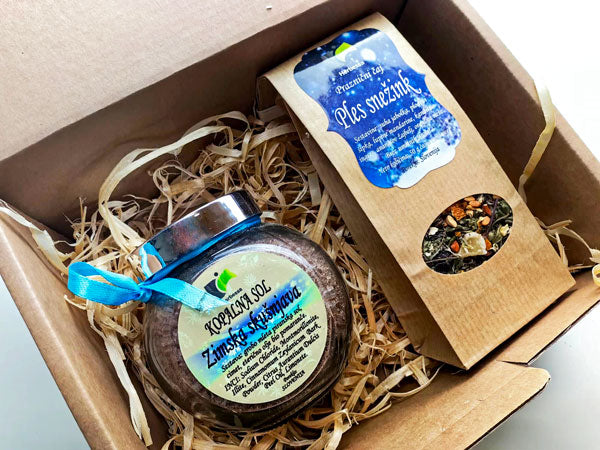 Darilni paket praznični čaj ples snežink in kopalna sol zimska skušnjava