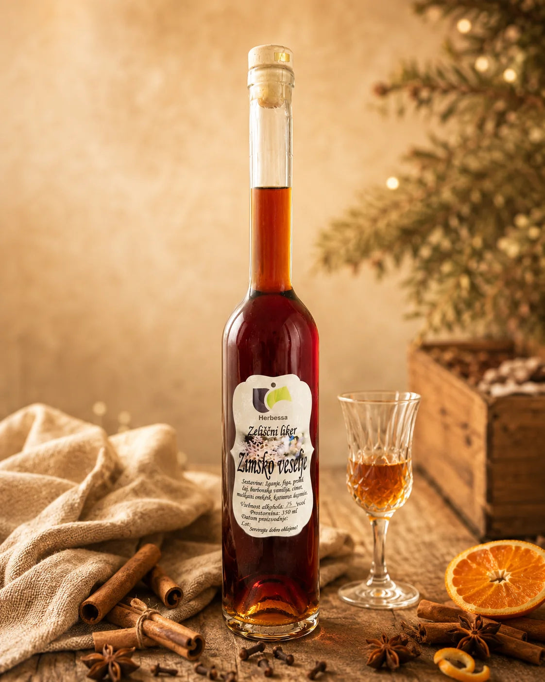Zeliščni liker zimsko veselje je aromatičen liker iz domačega žganja, začimb, pravega čaja in kutinovih lupinic. Topel zimski okus cimeta, vanilije in muškatnega oreščka je primeren za hladnejše dni, druženja ali kot darilo.